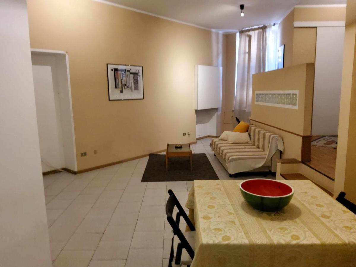 Antica Casa Oddone Leilighet Asti Eksteriør bilde